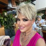 Didem Taslan Instagram – Boaz keyfi🧿🌺 #didemtaslan #iyiakşamlar #goodevening #actress #model #hello #friday #lifestyle #photooftheday #smile #amazing #colorful #istanbul #justintime #summer #july #happyfriday