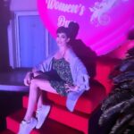 Didem Taslan Instagram – Tüm kadınlarımızın #8martdünyaemekçikadınlargünü kutlu olsun🌺🙏🏻💕🧿 #8marrdünyaemekcikadınlargünü #alltogether #itsnowornever #smile #world #happyday #womansday #colorfullife #didemtaslan #actress #model #justintime #istanbul #turkey