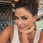 Didem Taslan Instagram – Mutlu haftasonları diliyorum🙏🏻🌺🧿💝 #didemtaslan #günaydın #hello #goodmorning #actress #model #smile #lifestyle #happyweekend #everyone #instamood #explore #chance #daybyday #sometimes #amazing #colorfull #noworries #justintime #istanbul  #turkey
