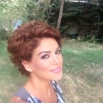 Didem Taslan Instagram – Perşembe klasiğimiz😉💝🌺 #didemtaslan #model #actress #hello #everybody #goodmorning #photoshoot #tbt #2015 #lifestyle #amazing #instalike  #explore #smile #goodmemories #sun #summer #times #forever #world #istanbul #turkey