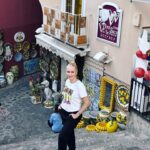 Didem Uzel Instagram - Gençler eğleniyordu ❤️☺️ @v.selimsari #positano #italy #amalficoast #positano🇮🇹