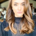 Dilşad Şimşek Instagram - #edho 158 #karakter #ebru #set @recepaydinnnn 💇🏻‍♀️ @srknsvkay 💇🏻‍♀️ @zcnaksu 💇🏻‍♀️ @wakeup_ms 💄🧏🏼‍♀️ @faybike 🧏🏼‍♀️💄 @sinemsabiha 🧏🏼‍♀️💄 @narsissist #narscosmetics #nars