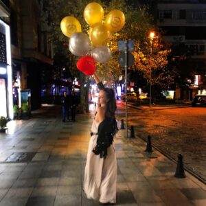 Dilşad Şimşek Instagram - Hayatımdaki güzelliklere milyonlarca şükür🙌🏻🧿