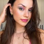 Dilan Telkök Instagram - Hi barbie! ucundan yakaladım akımı 😁 #barbie Ürünler : @cliniqueturkiye Moisture Surge @bobbibrownturkiye Vitamin Enriched Face Base @armanibeauty Luminous Silk Foundation @lancomeofficial Teint İdole Concelear @benefitturkiye Brow Setter @nyxcosmetics_turkiye Barbie Palette @goldenroseofficial Eyeliner 16 @lancomeofficial İdole Mascara @fentybeauty Highlighter / Blush @nyxcosmetics_turkiye Barbie Lipgloss marka gözüktüğü için #işbirliği