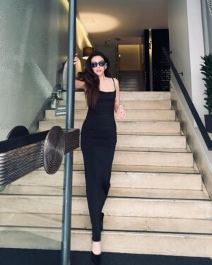 Dilara Aksüyek Instagram - 🦉👽