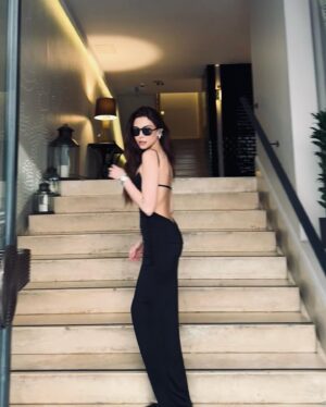 Dilara Aksüyek Instagram - 🦉👽