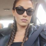 Dilara Büyükbayraktar Instagram - Fonda çalan: Fondip - Bornovalı mısın sen? 🎧
