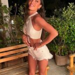 Dilara Büyükbayraktar Instagram - Yaz bitmediiii Yüreğimde yaşıyooor 🌸