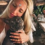 Dilara Öztunç Instagram - Koşulsuz sevgiye giden , öz sevgi için sen yeterlisin … ve bir de bu ufaklık 🥹