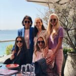 Dilara Öztunç Instagram – Canım annem iyiki doğdun 🎂 🦄Canım kızım sende iyiki doğdun 🎂🍭