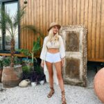 Dilara Öztunç Instagram - @vagoonstation_alacati317 👏🏻🥰
