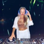 Dilara Öztunç Instagram – @serdarsenemoglu @wisebeatofficial 🎼🧑🏻‍🎤 @latifaabulkhair 📸