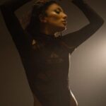 Dilara Kazimova Instagram - Aramızda Cazibə 𓂀⚡️🔮⚡️🪬 Musiqi/Sozler:@sheyhree Aranjiman:@ozademusic Label manager:@amalalili Music label:@musicbybeat Make up & Hair:@gozeljavad Dress:@ajoure_atelier_ Video:@ulvidasdamir Produsser/manager:@mariamfeyziyeva Styling:@fidanosman___ Assistants:@alikhanov.vusal @_mina_alieva @fatimaamirlii Location:@amazestudio.az Press:@elton.haciyev_ #dilarakazımova #dilara #cazibe #aramizdacazibe