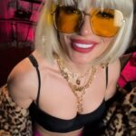 Dilara Kazimova Instagram - ZENG--ZENG☎️☎️☎️📞 15.03.2024 ALOOOOO😅💖💘 #dilara #dilarakazimova #pink #blond #foryou #instanew #baku #zengdeng