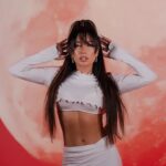 Dilara Kazimova Instagram – Nura Surinin “Mənim Xətrimə” adlı mahnısına çəkilən klipdən görüntülər❤️ @nurasuri

Photo:@nesirovmehebbet 
Designer:@soul_desire_couture 
Make up:@gozeljavad 
Hair:@gunelmalik_ 
Asisstants:@_mina_alieva @fatimaamirlii  @alikhanov.vusal 

#dilarakazımova #dilara #kesfetteyiz #fyp