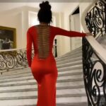 Dilara Kazimova Instagram - ❤️💋 Hair:@instudio_anar @instudio.az Make:@kryolan_ilhame @nigar._ibrahimova Dress:@soul_desire_couture Assistants:@alikhanov.vusal @mua_mina__ Location:@mangalsteakhousezugulba #dilara #dilarakazimova #reddress #instadaily #foryou #loveisintheair
