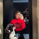 Dilara Kurtulmuş Instagram - Tatilden son fotoğraf da geldi🤍 Bu sefer dump şeklinde ⛷️