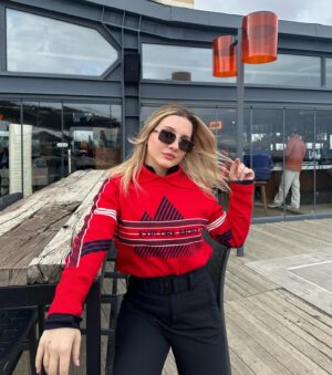 Dilara Kurtulmuş Instagram - ♥️⛷️
