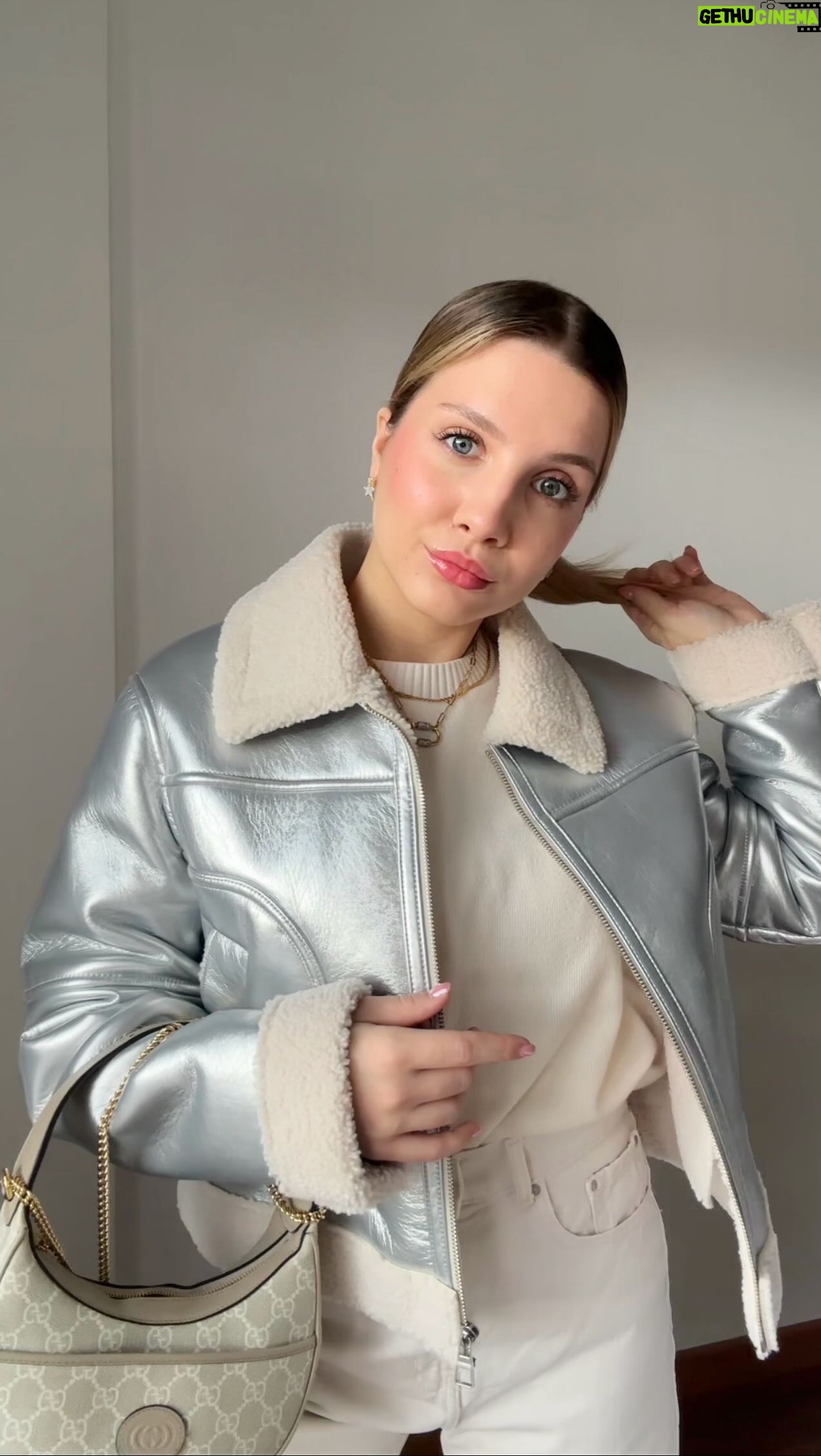 Dilara Kurtulmuş Instagram - Hazırlanma videolarını çok seviyorum🩶 Peki siiz ?