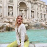 Dilara Kurtulmuş Instagram - Trevi >> 💛✨