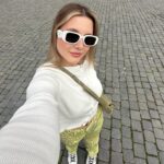 Dilara Kurtulmuş Instagram - Trevi >> 💛✨
