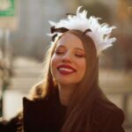 Dilara Mücaviroğlu Instagram - Just stop for a minute and SMILE...🤍🕊️ 👒: @hatmaker.co 📸: @bushchristopher