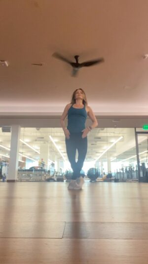 Dina Meyer Instagram - You are only as old as you feel!
♥️💃🪩

Don’t let Father Time get the best of you.
Stay active, keep moving, stay strong and sharp.

Grow older, grow better.
Gotta keep those muscles strong, and support those bones so we don’t fall and break a hip! 🤪
I’m in it for the long term.
How ‘bout you?? 

Fun choreography by @odellartist @equinox 
#throwback to 2 days ago

#healthylifestyle #health #strong #fit #fitness #dance #move #groove #smile #happy #joy #lifeisgood #instagram #instagood #instadaily 
#motivation #inspiration #strongwomen