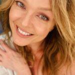 Dina Meyer