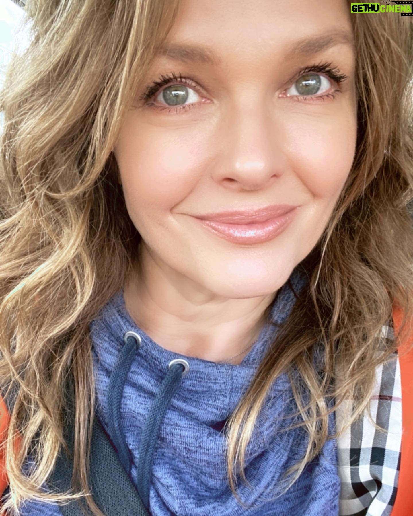 Dina Meyer - 7K Likes - It’s the most wonderful time of the year.
Happy Holidays Guys!
🥰❄️🕎🎄🎅
#happyholidays #happyhannukah #happykwanzaa #happychristmas #joyful #grateful #blessed