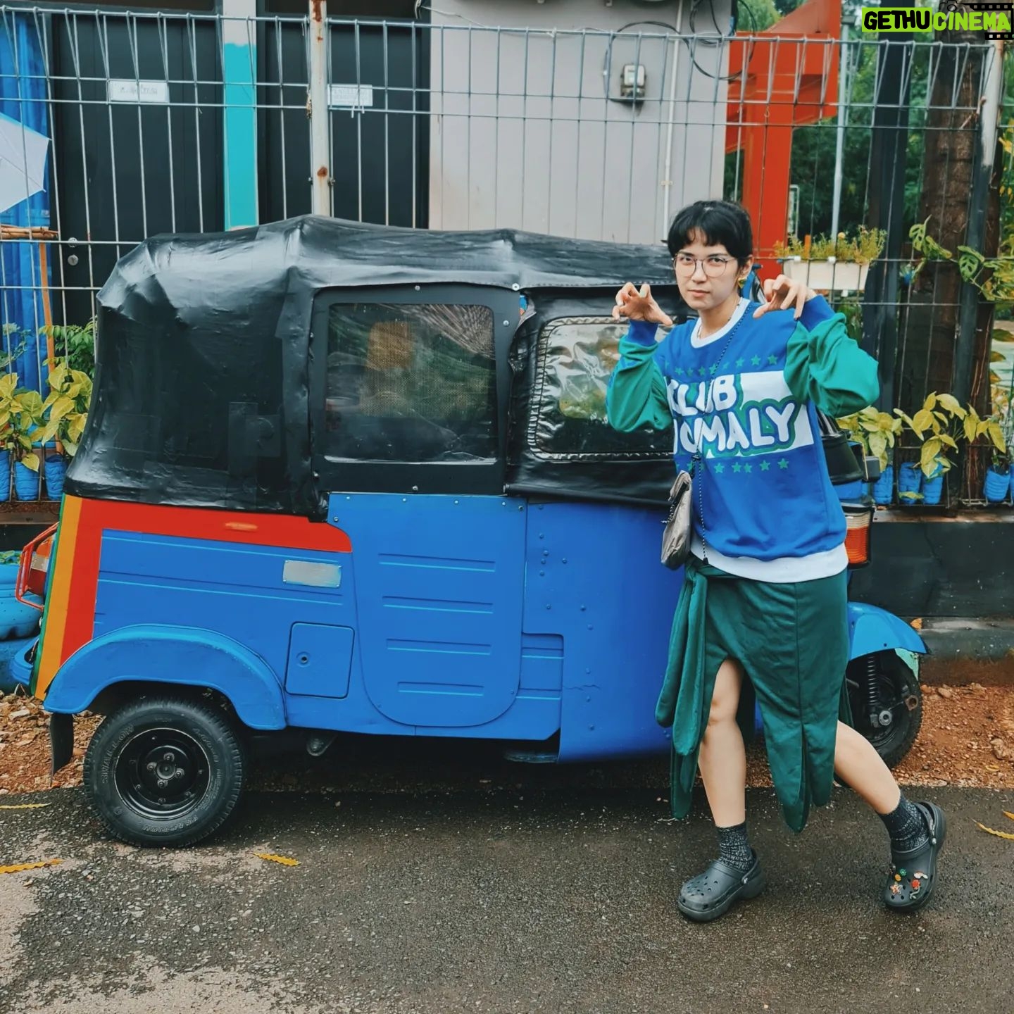 Dinda Kanyadewi Instagram - Abis nyoblos foto sama bajaj. #pemilu2024
