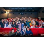 Dinda Kanyadewi Instagram – MALANG RUAMEEE POL!!! 🐍

Terima kasih buat kalian yang udah nonton dan bertemu cast Badarawuhi di Desa Penari di @cinepolisid Malang Town Square & @cgv.id Malang City Point. Kami tunggu review-nya ya! Besok kami akan ke Surabaya, tungguin terus update-nya.

#Badarawuhi 
#BadarawuhiDiDesaPenari
#MDEntertainment
#MDPictures