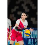 Dinda Kanyadewi Instagram - Minggu lalu seketika volly. 🤾🏻‍♀️ • 📸 : @snap.nuel