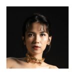 Dinda Kanyadewi Instagram – Considered as a middle-age adult human. 👾
•
Photographed by @winstongomez
Make up by @nooibeauty
Hair do by @emixu_hair
•
@image.mgt