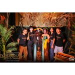 Dinda Kanyadewi Instagram – MALANG RUAMEEE POL!!! 🐍

Terima kasih buat kalian yang udah nonton dan bertemu cast Badarawuhi di Desa Penari di @cinepolisid Malang Town Square & @cgv.id Malang City Point. Kami tunggu review-nya ya! Besok kami akan ke Surabaya, tungguin terus update-nya.

#Badarawuhi 
#BadarawuhiDiDesaPenari
#MDEntertainment
#MDPictures