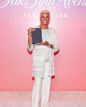 Dionne Warwick Instagram - ABOUT LAST NIGHT: The Saks Fifth Avenue Foundation celebrated its ongoing commitment to support mental health with a cocktail fundraiser featuring a special performance by @therealdionnew. We also created an exclusive mindfulness journal in honor of World Mental Health Day, with 100% of proceeds benefiting the Foundation's mental health programs. Head to Saks' link in bio to shop now.