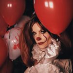 Dionne Slagter Instagram – Don’t you want a balloon Georgie? 🎈😏

(Happy Halloween🖤)
