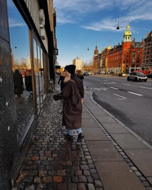 Dionne Slagter Instagram - Samenvatting Kopenhagen 🇩🇰 Ik HOU van deze plek! Er zijn zoveel musea en kastelen te bezoeken (wat ideaal is met het koude weer momenteel) en ik heb alles van het wensenlijstje kunnen doen in een weekend. Ik ga graag nog eens terug 🙏🏻