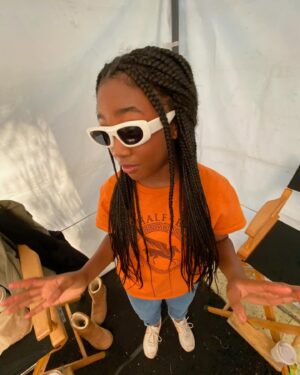 Dior Goodjohn Instagram - POV: annabeth after telling homeboy on the train to STAN UP and tell them whether or not they ACTUALLY got arrested 🤷🏽‍♀️💅🏽🤨🔛🔝✨💗#sassabeth #pushinp #dontplaywithit