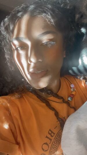 Dior Goodjohn Instagram - pov: chillin in cabin 5 cause i needed a break from carrying all of camp 😮‍💨