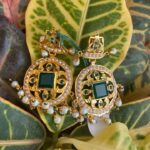 Disha Vakani Instagram - Beautiful earrings from @amitmehtaam428 ✨ Follow their page for more stunning jewelleries ♥️ Drop a ♥️ in comment section if you want to see daya ben back on tarak mehta ka ulta Chashma ✨✨