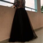 Disha Vakani Instagram - Got this beautiful gown from @navyacollectionswarangal ❤️ Loved the outfit 🥰 Amazing and stylish Mask from @sonamjainnkala 🥰👌🏻