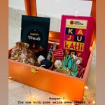Disha Vakani Instagram - Diwali Hamper - 3 The one with lill extra sweetness! This Diwali don’t go empty handed, give your wishes with a box of happiness by @yourshamper ! Hampers can be customised according to your budget and need! Diwali hampers starting from 600/- only ! #diwalihampers #festivegifts #hampers #occasiongifting