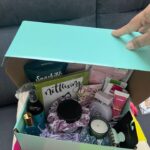 Disha Vakani Instagram - Beautiful hampers at very affordable prices! book now @yourshamper ❤️ I’m obsessing over this hampers🚀🚀
