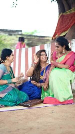 Divya Bharathi Vetrivel Instagram - ✨ இனிய தைப் பொங்கல் வாழ்த்துகள்✨

@lakshmiboutique2021 

@nivashinidivya 

@p2click.in 

@we_met2016 

@lakshmielite. ✨PONGAL VAZHTHUKAL 😍🤩

✨CODE : PSDP161 

✨CODE : 1KDG6 

✨CODE : KRBP287

✨Website : “www.lakshmiboutique.co.in “