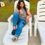Divya Bharathi Vetrivel Instagram – Sunday mood 🙈

📸 @gayathrivetrivel 🙌

#instagirls #nivashinidivya #nivashini_ma #frankapannuvom #keralagodsowncountry #kerala #happydays #selflove #loveurself❤️