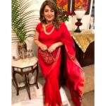Divya Seth Shah Instagram - Just Me 🙂 Feeling Red and Festive 🪔 And Wishing Everyone Good Health .. The real Dhan 💰 And Ofcourse Prosperity and Happiness हमेशा 🪔❤️🪔 . . . #dhanteras #diwali #health #healthylifestyle #healthy #real #wealth #wealthy Photography @the_eye_in_the_wild_mihika_