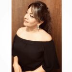 Divya Seth Shah Instagram – There is a Method to the Madness 🙃

.

.

.
Photography @theartisticbrat_mihika 

#black #blacklove #photo #photooftheday #photographer #réel #feel #laugh