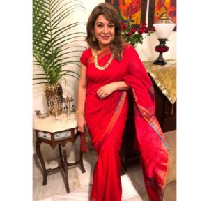 Divya Seth Shah Instagram - Just Me 🙂
Feeling Red and Festive 🪔

And Wishing Everyone 
Good Health .. The real Dhan 💰 

And Ofcourse Prosperity and Happiness 
हमेशा 🪔❤️🪔

.

.

.

#dhanteras #diwali #health #healthylifestyle #healthy #real #wealth #wealthy 

Photography @the_eye_in_the_wild_mihika_