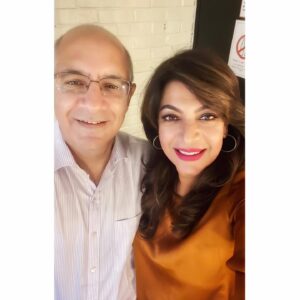 Divya Seth Shah Instagram - You know what’s a SuperPower
Having a sibling

 Who Loves You 
Laughs With You 
Laughs At You 

And says I’m There 
Come what May 

Happy Birthday My Kaubs 
You’re My knight in shining Armour

And Yes, You have to share the chocolate with Me 😆

.

.

.

#brother #best