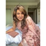 Divya Seth Shah Instagram – Some days All You need is some Pink 
And some Love 
And some Good light !!

.

.

.

#womenempowerment #womensupportingwomen #rally #girl #girlspower #force #society #work #encourage #vision